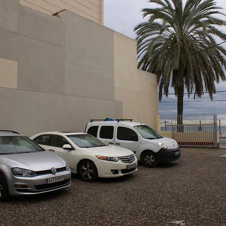 Vila De Premia Premiá de Mar エクステリア 写真